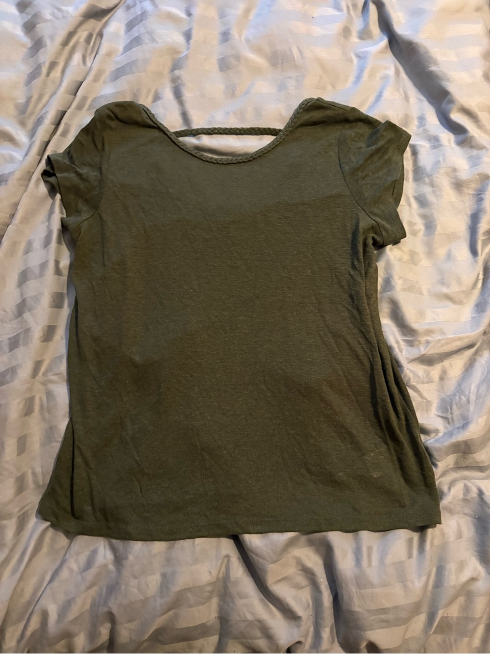 Gap linen blend olive green scoop neck back braided shirt top size Large L